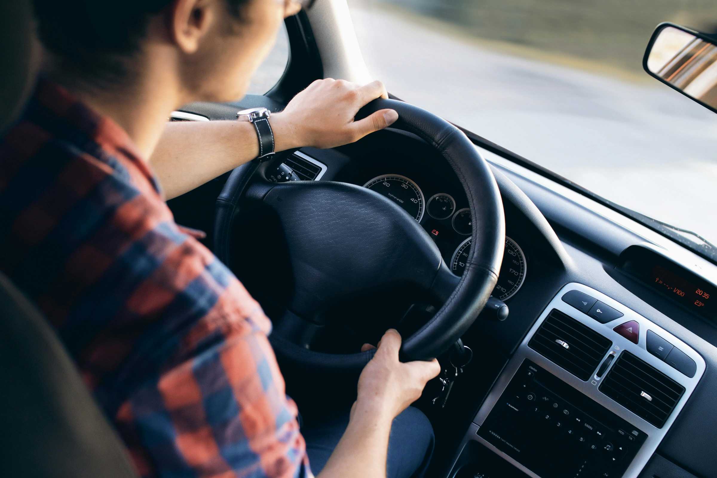 La puissance de l&#39;acier : conduire la révolution verte des véhicules électriques