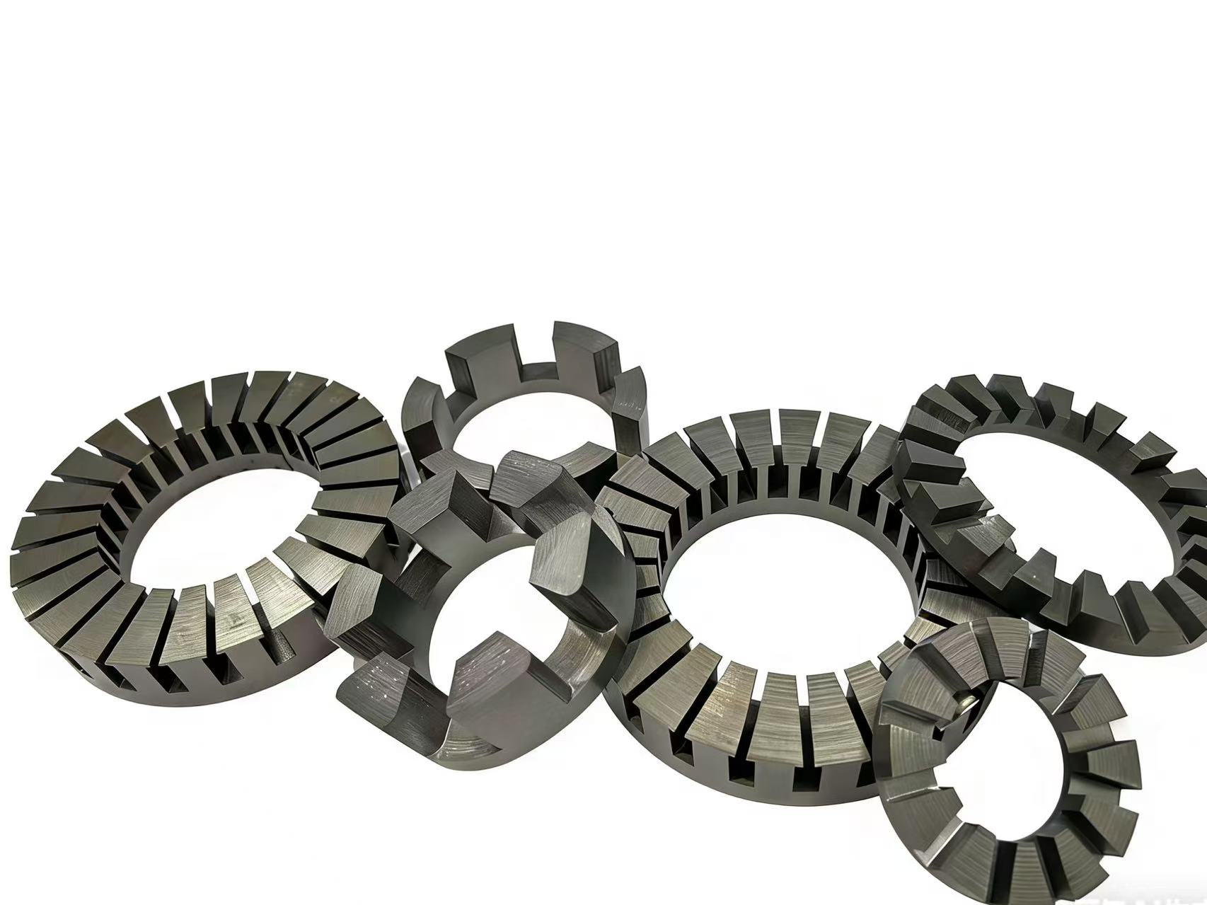 L'acier au silicium laminé à faible perte de fer utilisé dans les moteurs permet aux véhicules à énergies nouvelles de réaliser un bond en avant en termes de performances.